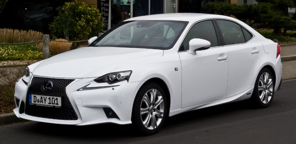 Lexus IS 300h